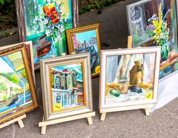 paintings for sale on street